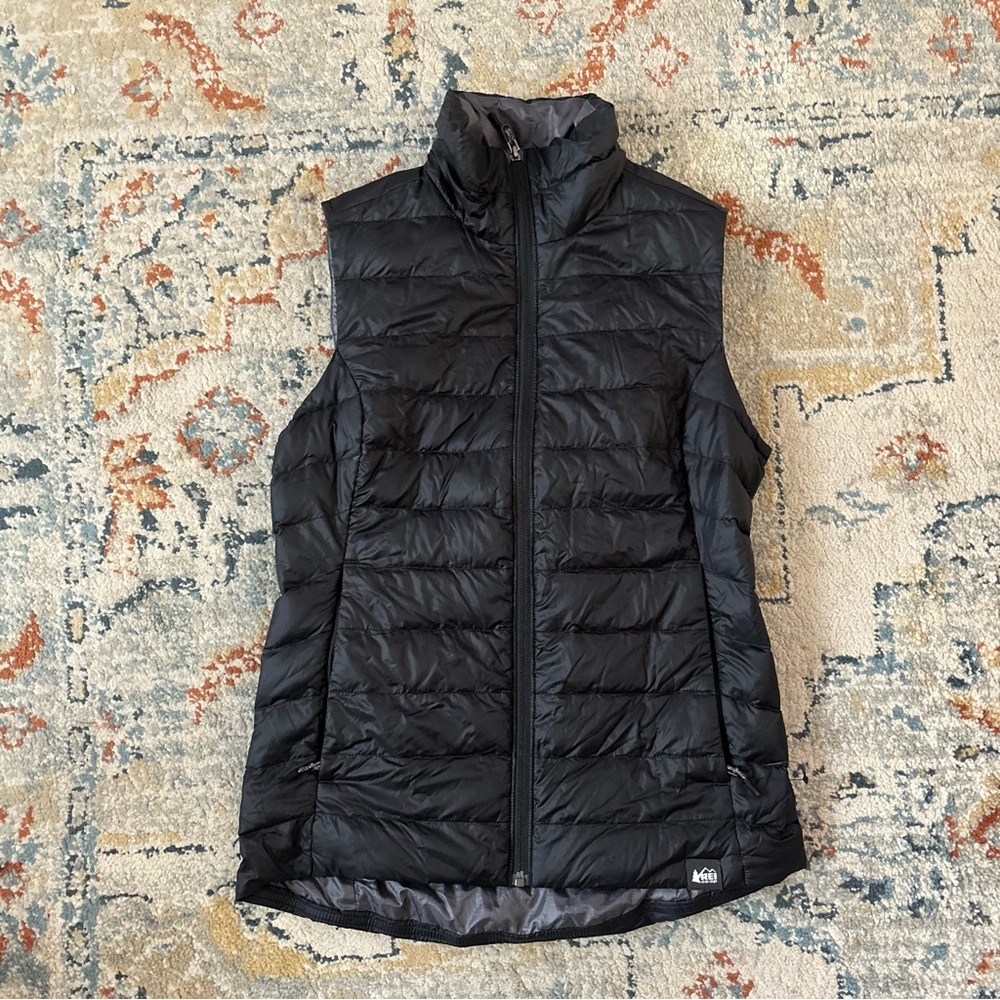 REI Women's Midnight Black Quilted Vest